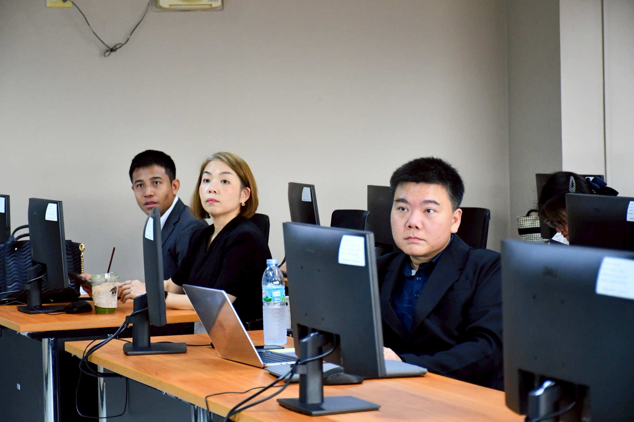 โครงการอบรมเชิงปฏิบัติการการพัฒนาศักยภาพการใช้ Generative AI