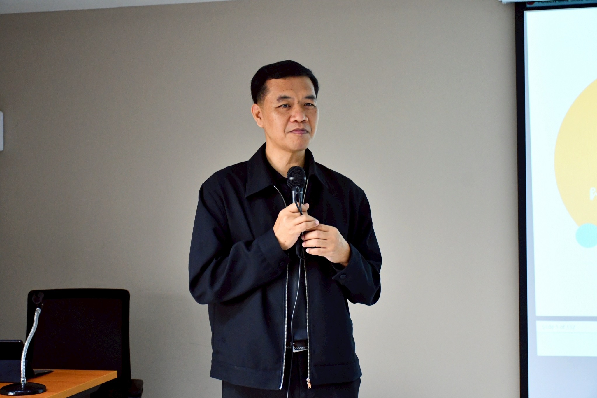 โครงการอบรมเชิงปฏิบัติการการพัฒนาศักยภาพการใช้ Generative AI