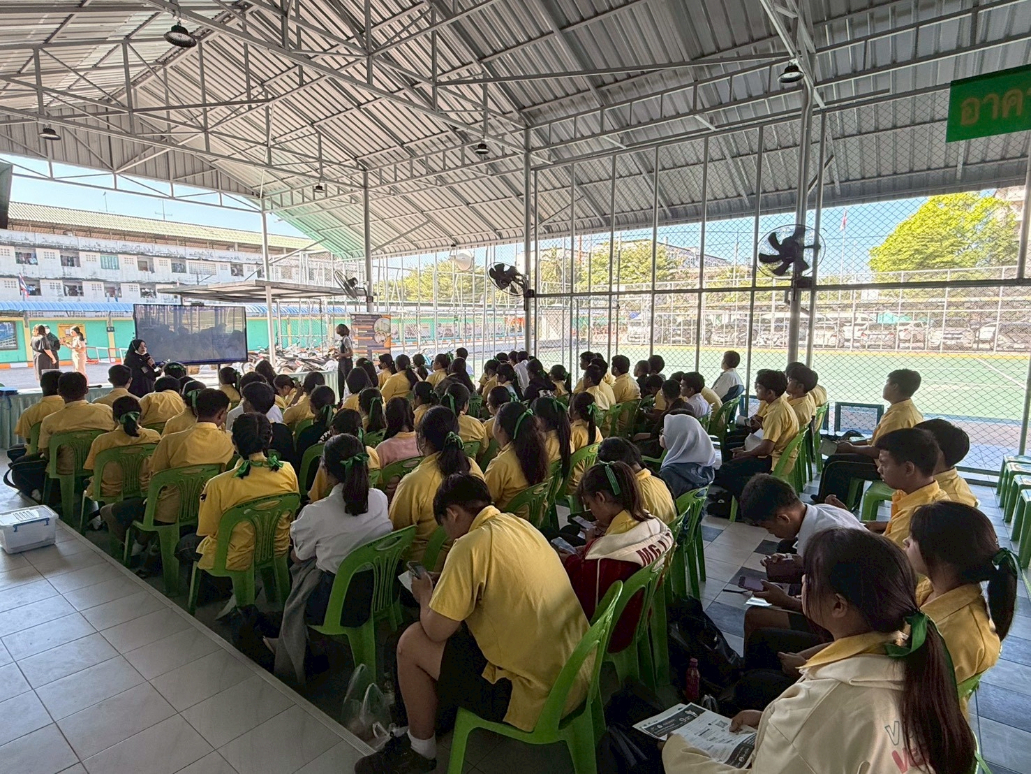 คณะวิทย์ฯ มทร.ธัญบุรี แนะแนว ร.ร.พระอินทร์ศึกษา