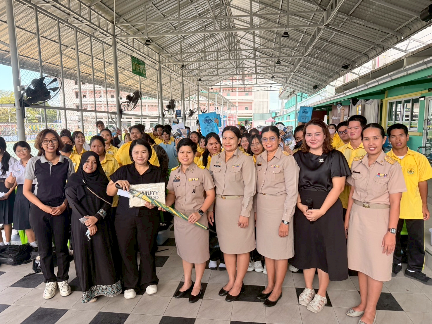 คณะวิทย์ฯ มทร.ธัญบุรี แนะแนว ร.ร.พระอินทร์ศึกษา