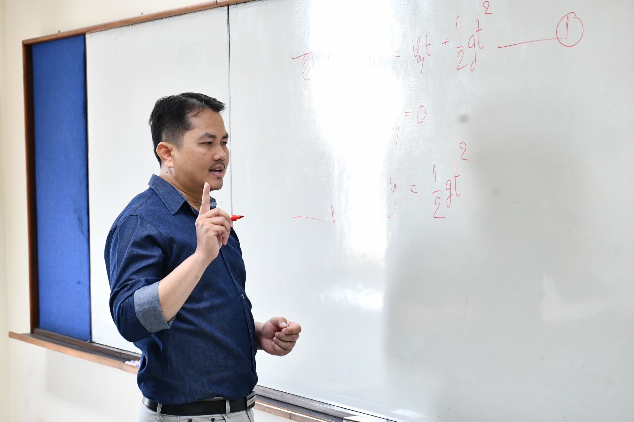 คณะวิทย์ฯ มทร.ธัญบุรี ผนึกเครือข่ายโรงเรียนมัธยมฯ จัดอบรมเชิงปฏิบัติการฟิสิกส์ มุ่งยกระดับสมรรถนะเยาวชนสู่ทักษะแห่งอนาคต