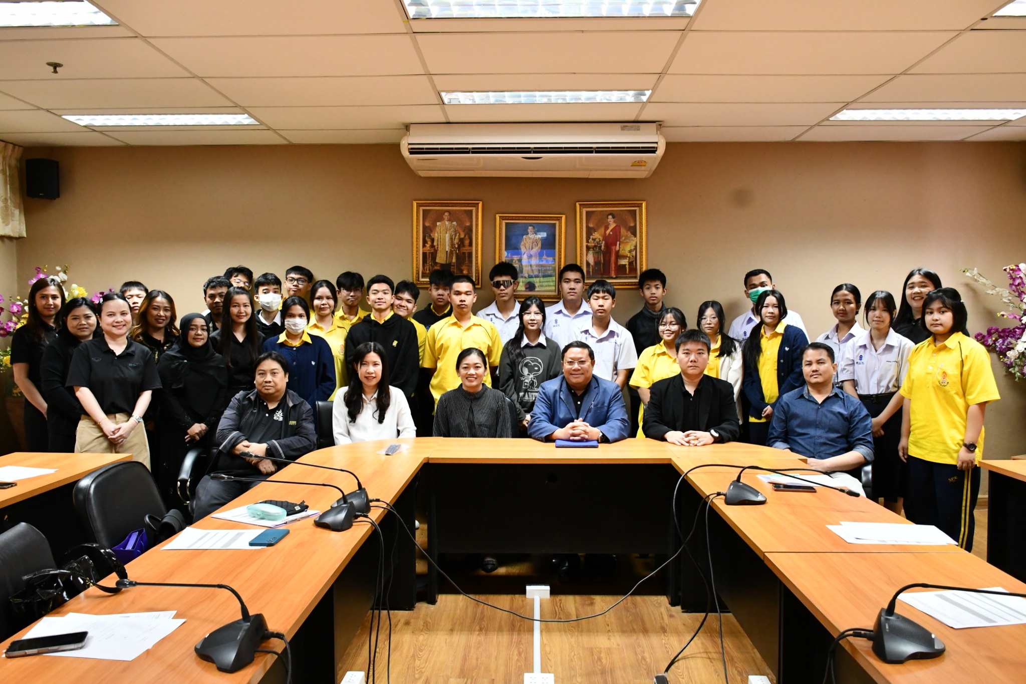 คณะวิทย์ฯ มทร.ธัญบุรี ผนึกเครือข่ายโรงเรียนมัธยมฯ จัดอบรมเชิงปฏิบัติการฟิสิกส์ มุ่งยกระดับสมรรถนะเยาวชนสู่ทักษะแห่งอนาคต