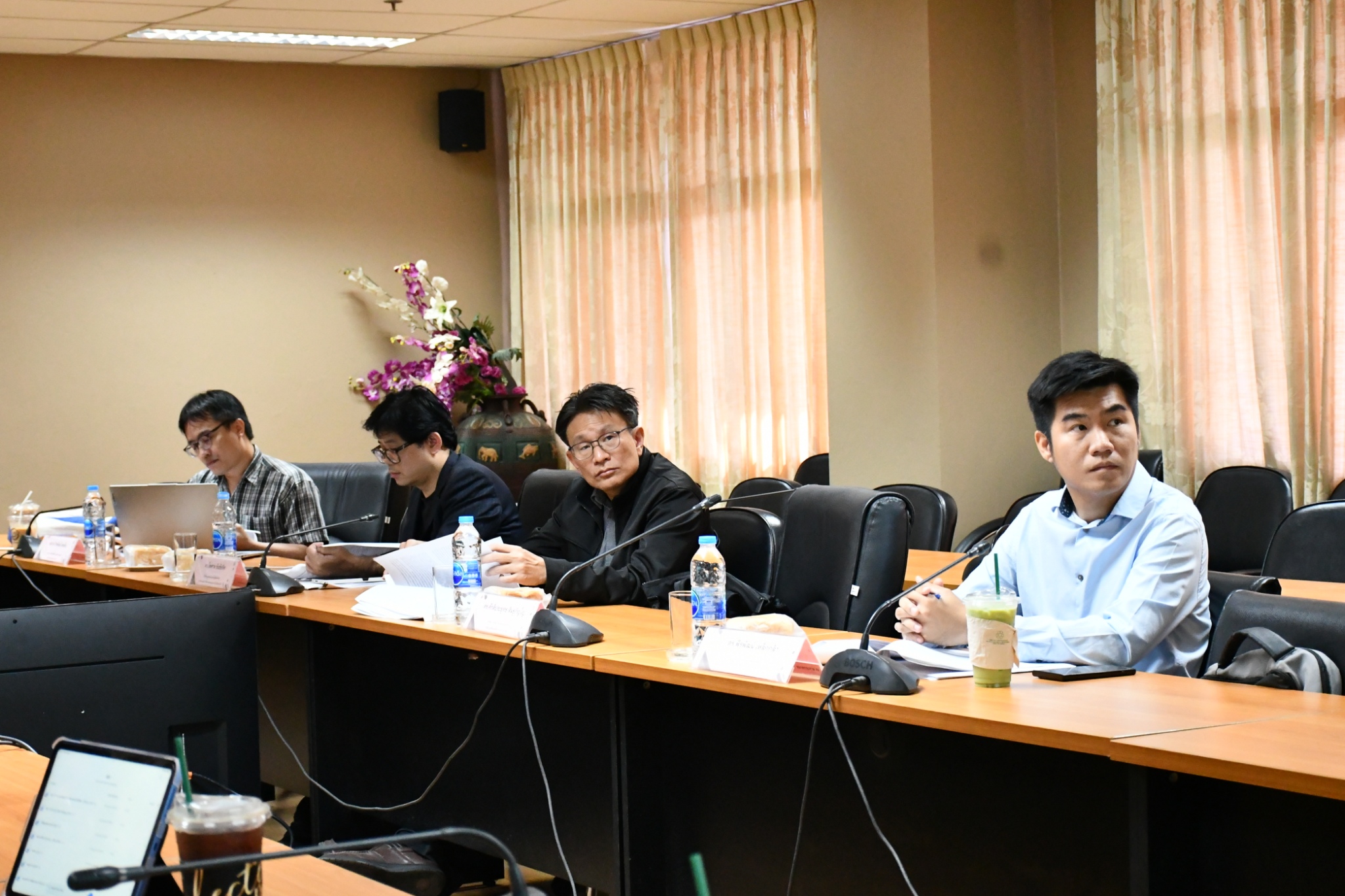 คณะวิทย์ฯ มทร.ธัญบุรี ผนึกกำลังภาครัฐ-เอกชน พัฒนาหลักสูตร "เทคโนโลยีวัสดุและนวัตกรรม" มุ่งผลิตมหาบัณฑิตและดุษฎีบัณฑิตคุณภาพสูง ขับเคลื่อนงานวิจัยสู่ความยั่งยืน (SDGs)