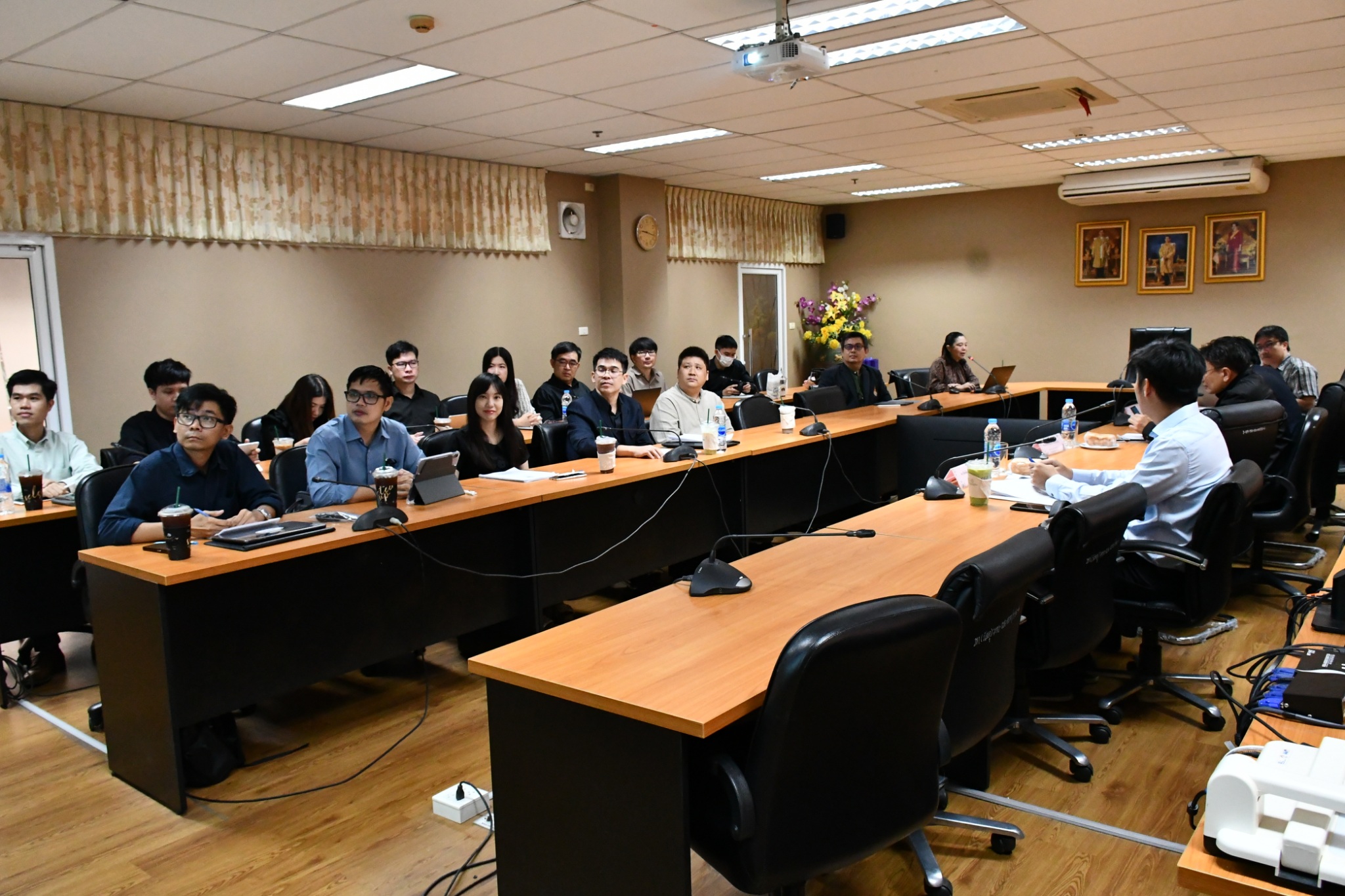 คณะวิทย์ฯ มทร.ธัญบุรี ผนึกกำลังภาครัฐ-เอกชน พัฒนาหลักสูตร "เทคโนโลยีวัสดุและนวัตกรรม" มุ่งผลิตมหาบัณฑิตและดุษฎีบัณฑิตคุณภาพสูง ขับเคลื่อนงานวิจัยสู่ความยั่งยืน (SDGs)