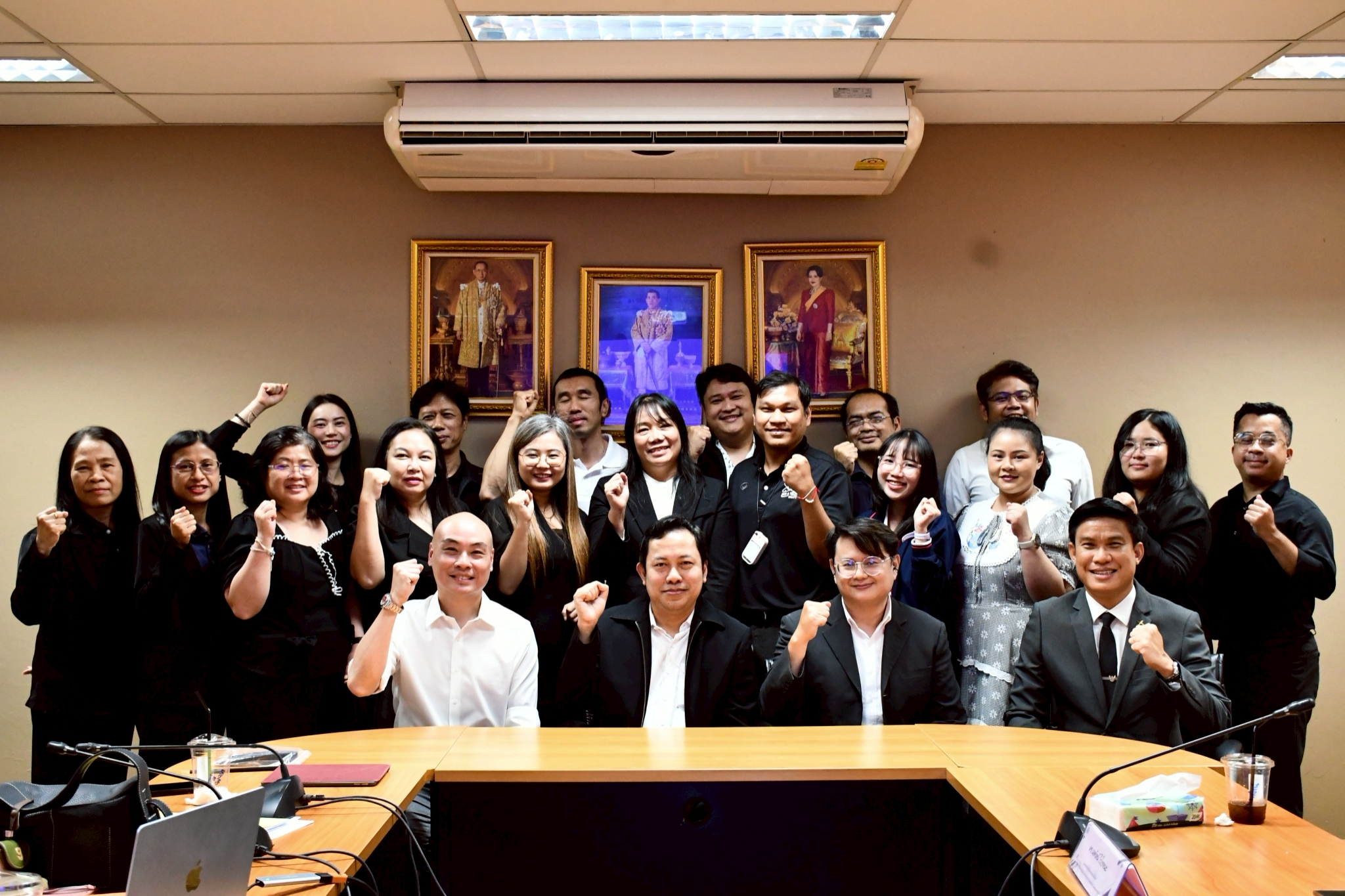 ประชุมวิพากษ์หลักสูตร ยกระดับบัณฑิต “สมรรถนะสูง” สู่อนาคตดิจิทัล