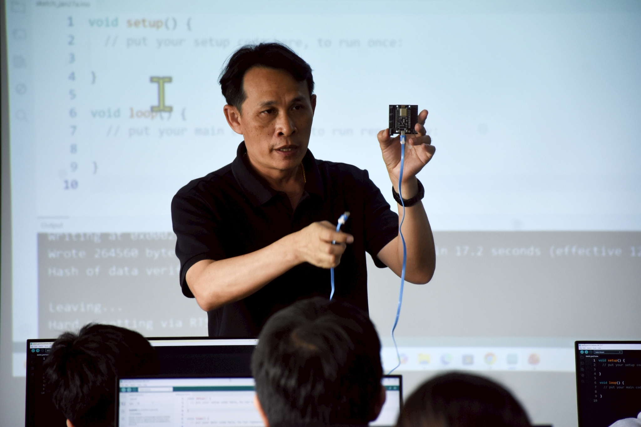 คณะวิทย์ มทร.ธัญบุรี จัดค่ายเรียน Code และ Logic Thinking
