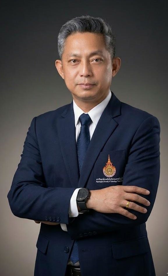 ผู้ช่วยศาสตราจารย์ ดร.ธิปัตย์ โสตถิวรรณ์