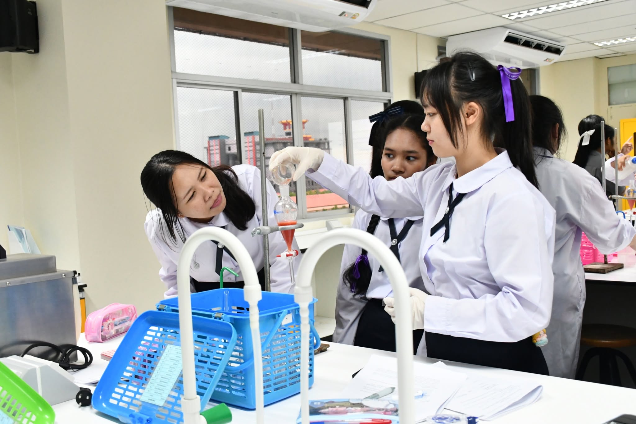 วิทย์ มทร.ธัญบุรี อบรมเคมี ม.ปลาย สู่การพัฒนานวัตกรรม