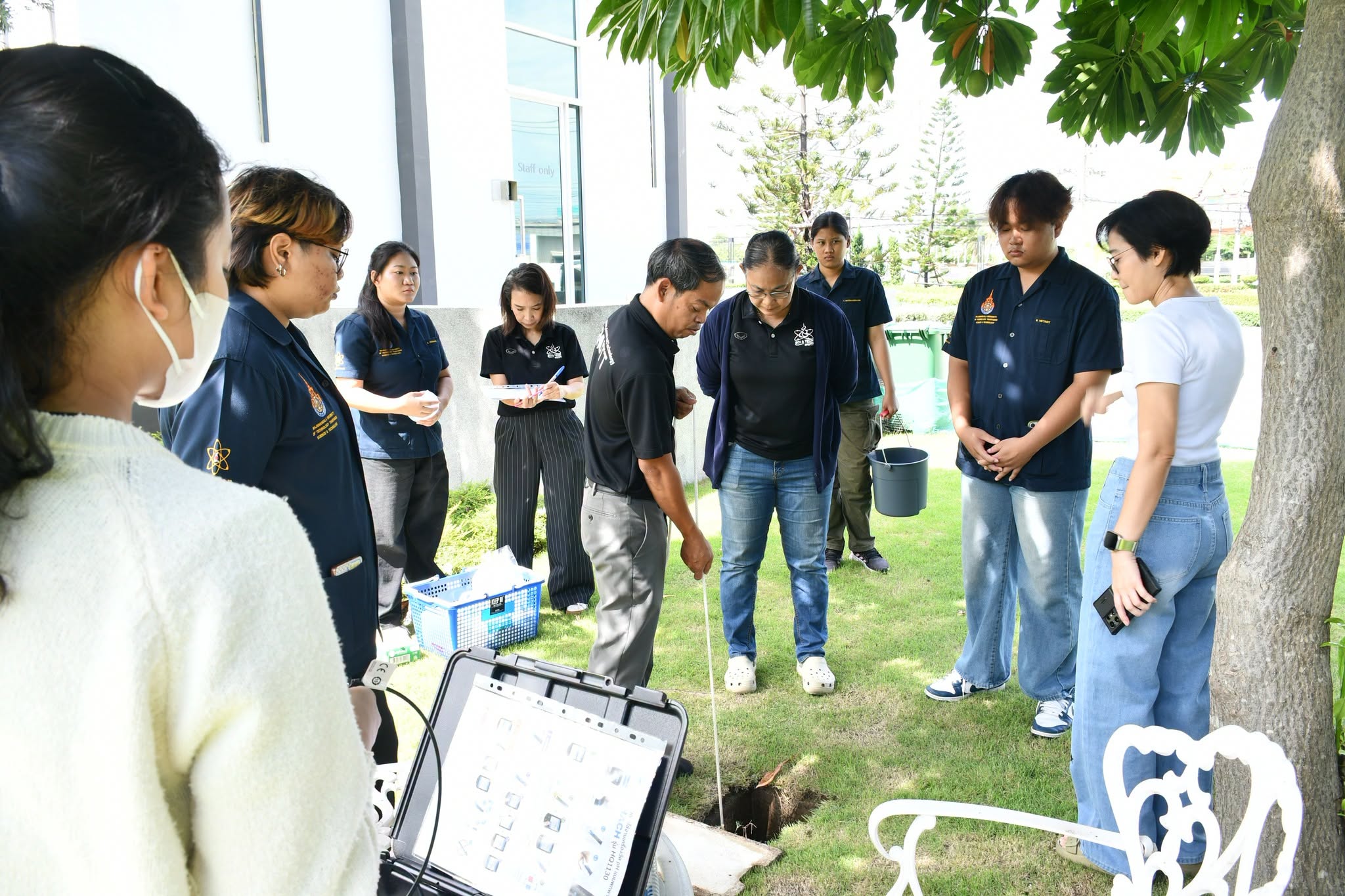 คณะวิทยาศาสตร์ฯ มทร.ธัญบุรี ลงพื้นที่ตรวจคุณภาพน้ำ จ.ปทุมธานี