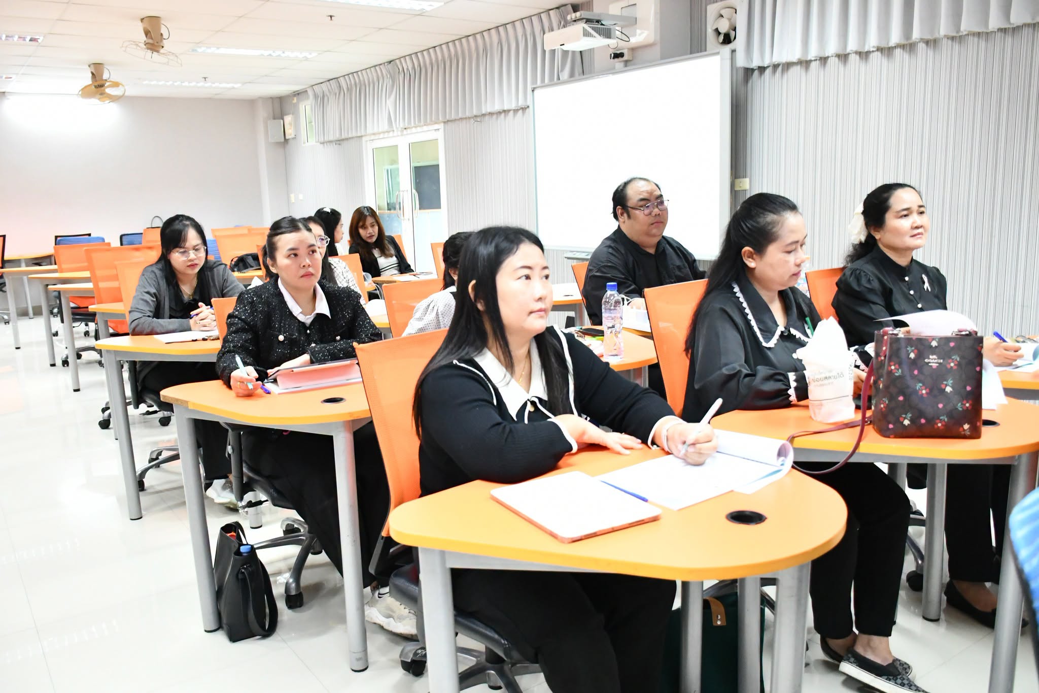 การเพิ่มพูนทักษะและสมรรถนะในการทำงาน กับจุลินทรีย์เพื่อความปลอดภัยทางชีวภาพ