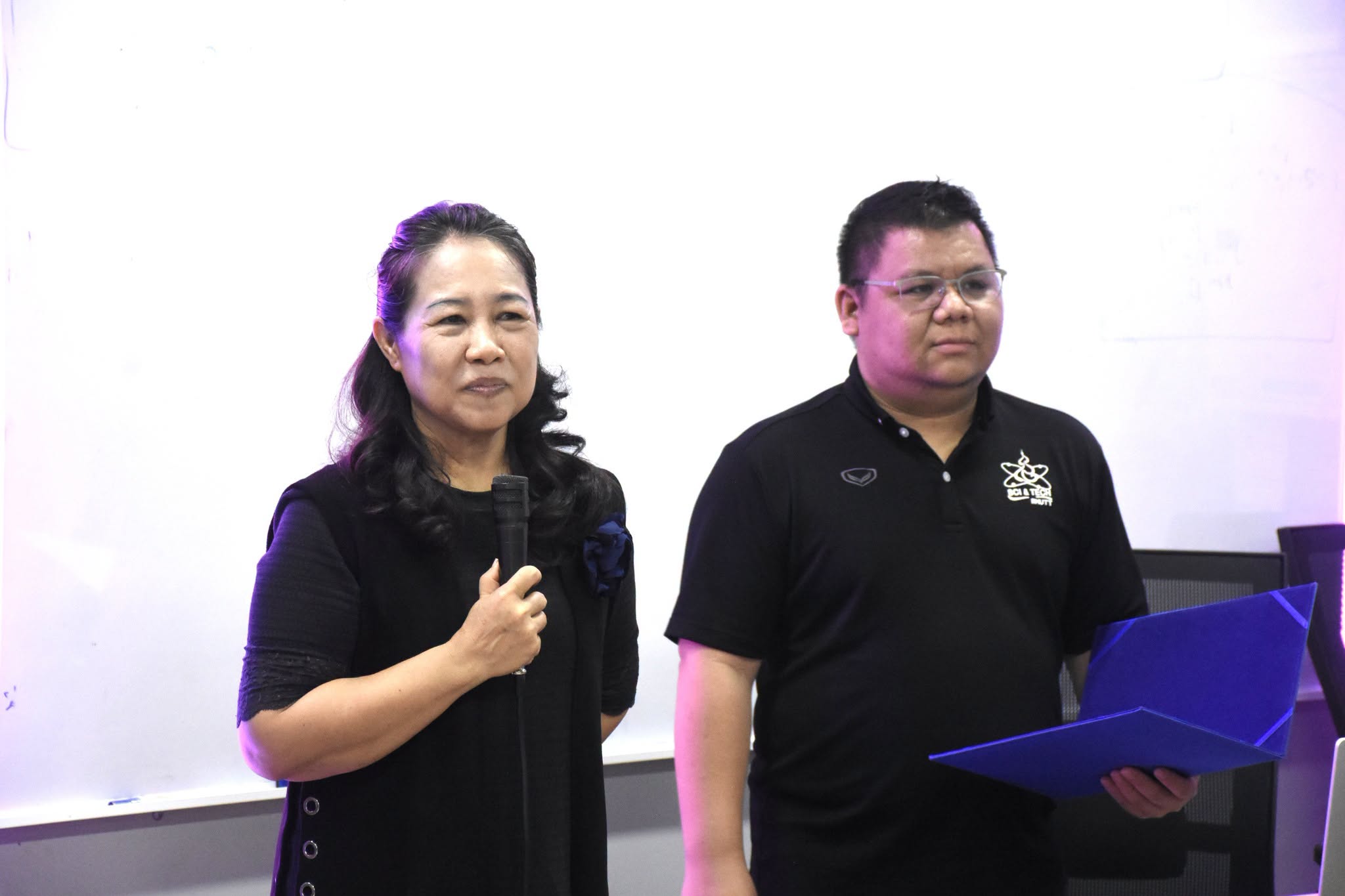 สาขาวิชาเทคโนโลยีคอมพิวเตอร์ คณะวิทยาศาสตร์ฯ มทร.ธัญบุรี จัดอบรมยกระดับทักษะดิจิทัลชุมชน มุ่งลดความเหลื่อมล้ำและสร้างอาชีพอย่างยั่งยืน
