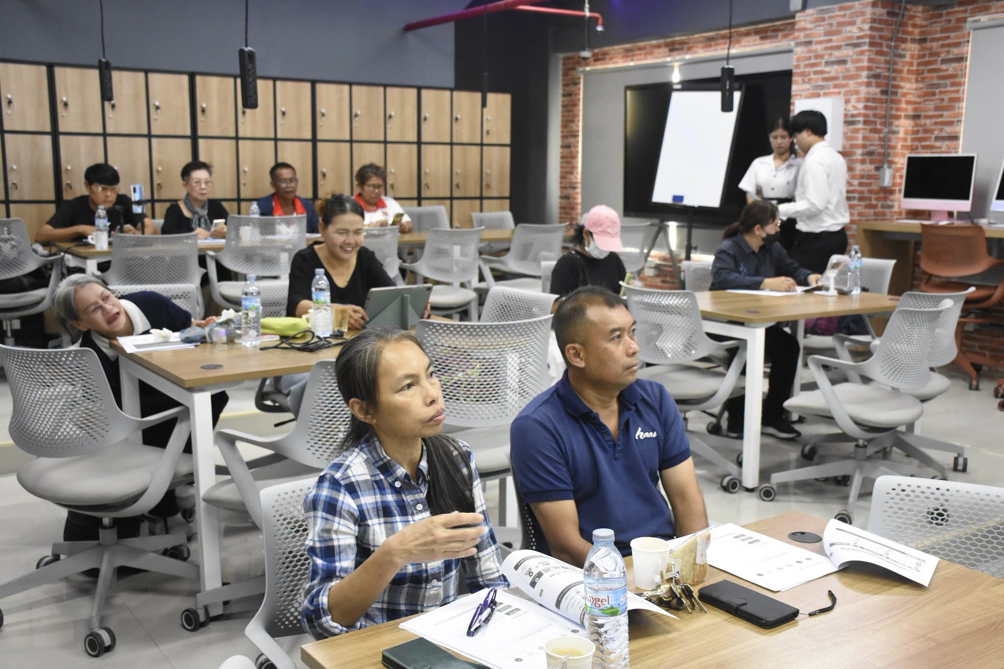 สาขาวิชาเทคโนโลยีคอมพิวเตอร์ คณะวิทยาศาสตร์ฯ มทร.ธัญบุรี จัดอบรมยกระดับทักษะดิจิทัลชุมชน มุ่งลดความเหลื่อมล้ำและสร้างอาชีพอย่างยั่งยืน