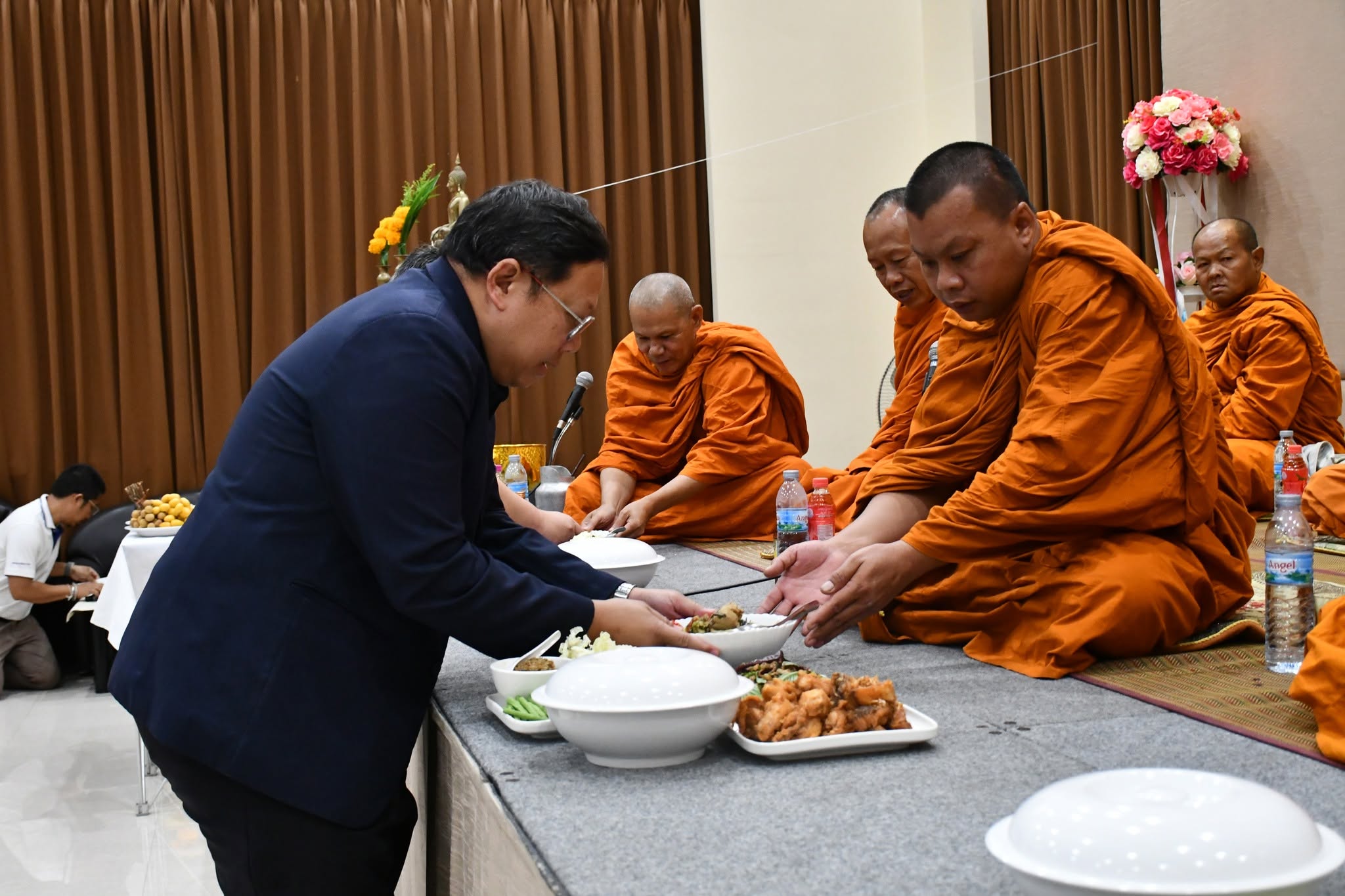 คณะวิทย์ฯ มทร.ธัญบุรี ทำบุญวันสถาปนา ก้าวสู่ปีที่ 31