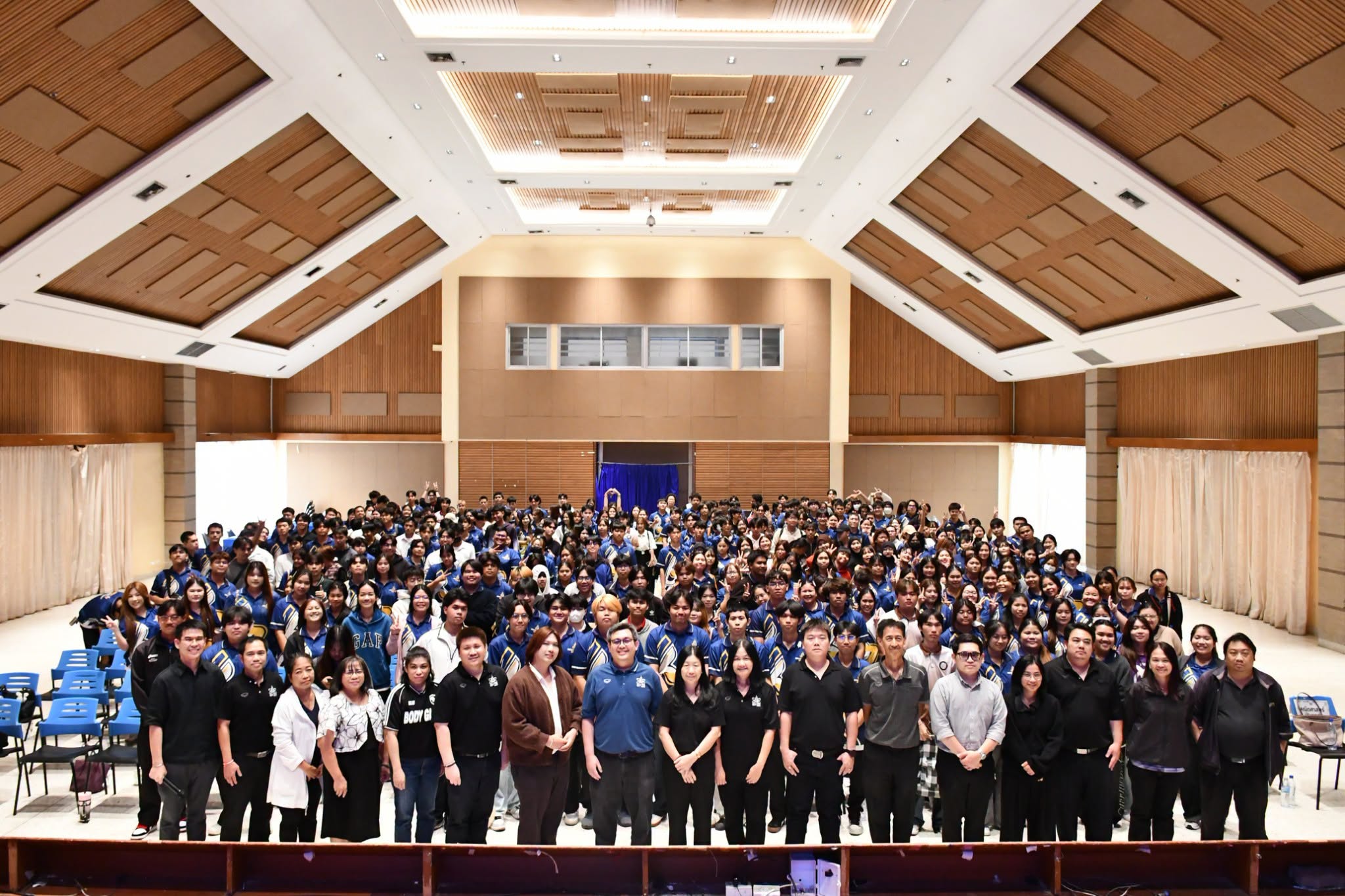 คณะวิทย์ มทร.ธัญบุรี ติวเข้มภาษาอังกฤษนักศึกษาสู่การทำงาน