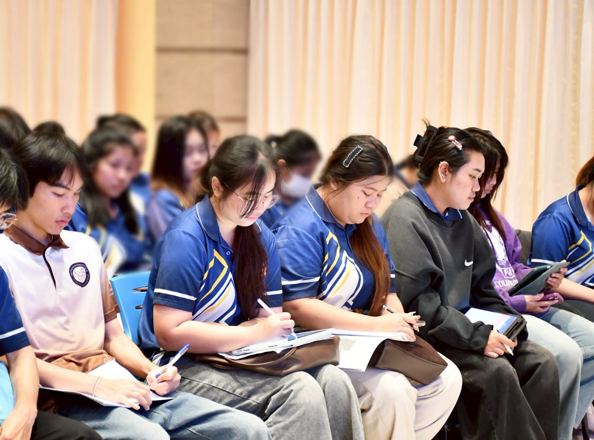 คณะวิทย์ มทร.ธัญบุรี ติวเข้มภาษาอังกฤษนักศึกษาสู่การทำงาน