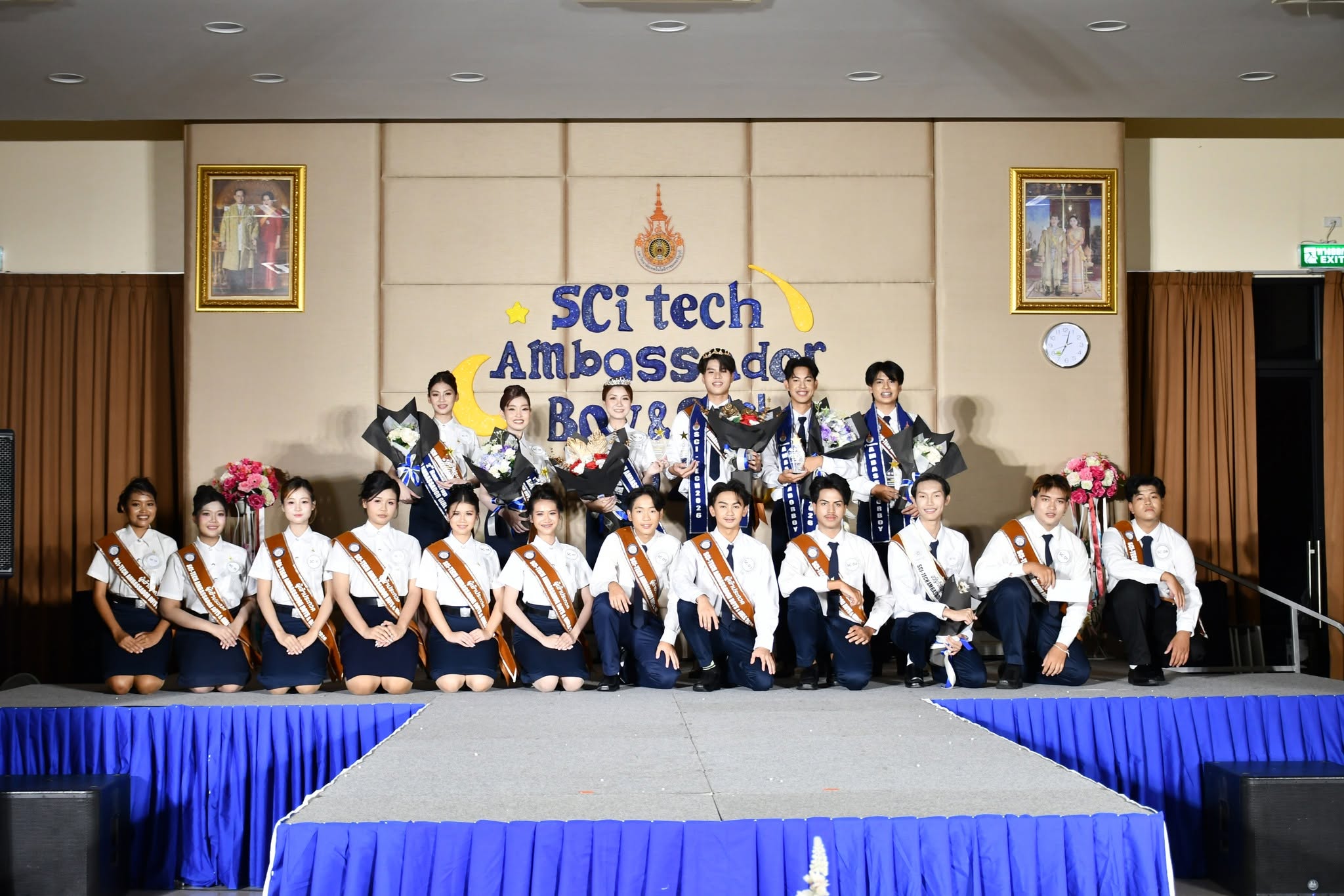 https://www.facebook.com/media/set/?vanity=SCIandTECH.RMUTT&set=a.1647148537419046