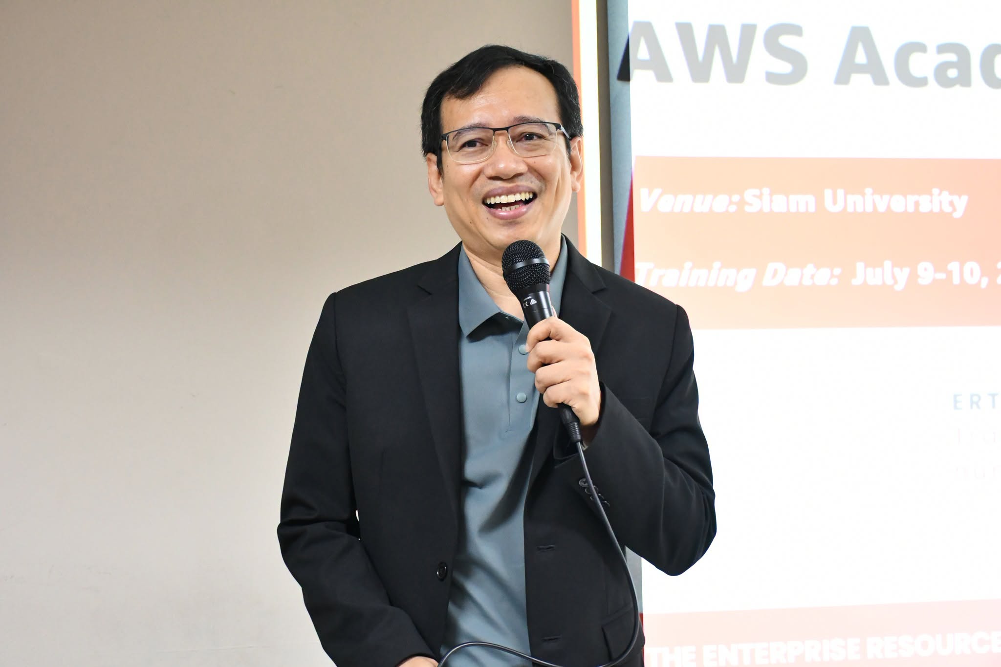 คณะวิทย์ฯ RMUTT จับมือ ERT อบรม AI ยกระดับทักษะดิจิทัล