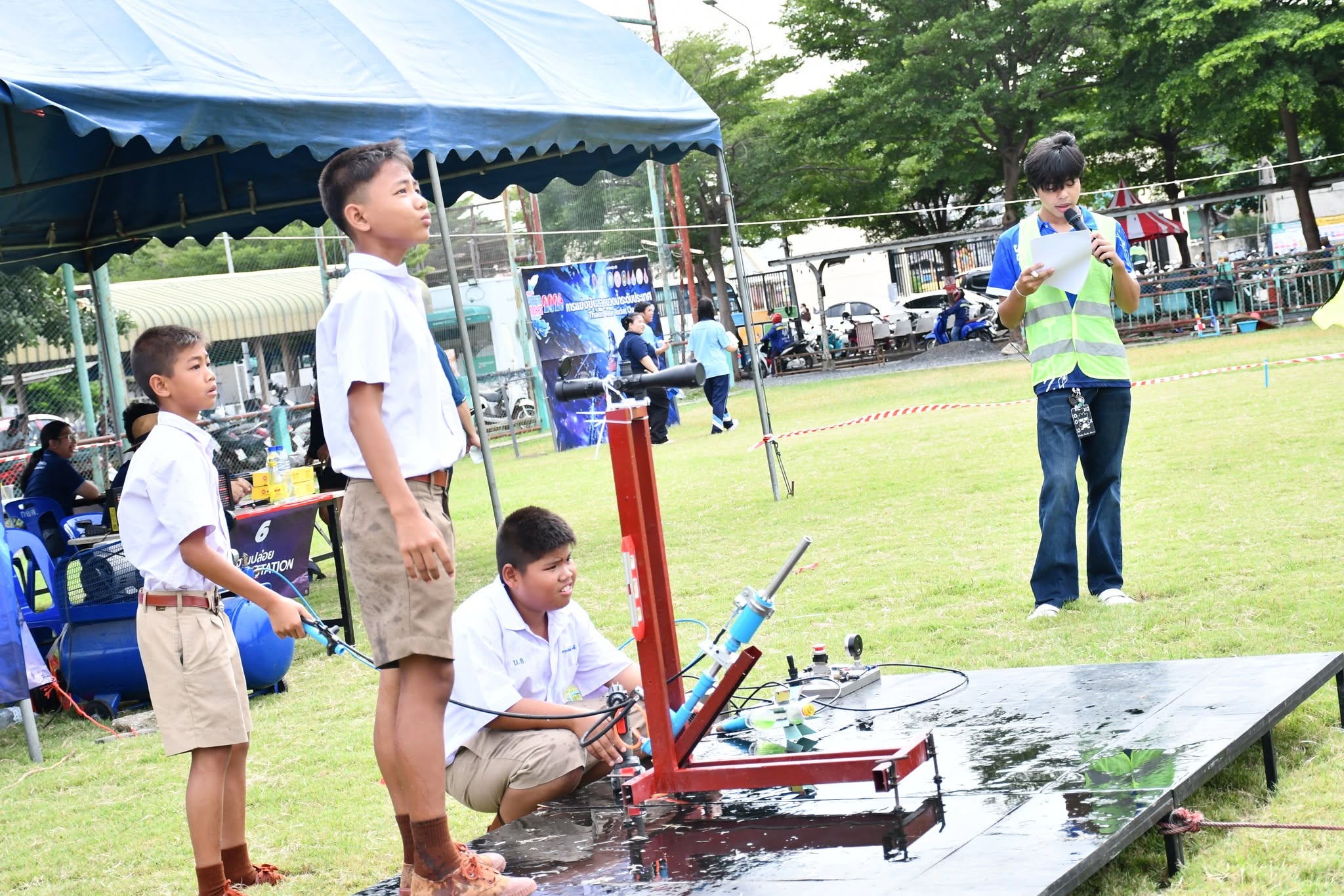 SCI RMUTT จัดแข่งจรวดขวดน้ำและเครื่องบินกระดาษพับ ปี 69